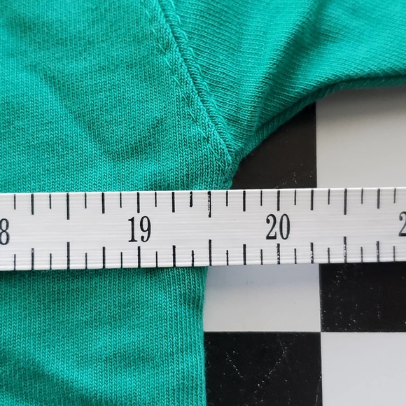 ACG Nike Embroidered Logo T-shirt Green Yellow Logo Sz Small - Picture 5 of 6